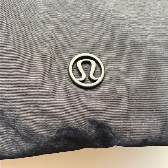 Lululemon x barre3 Cross It Off 20L Black Tote - Picture 8 of 13